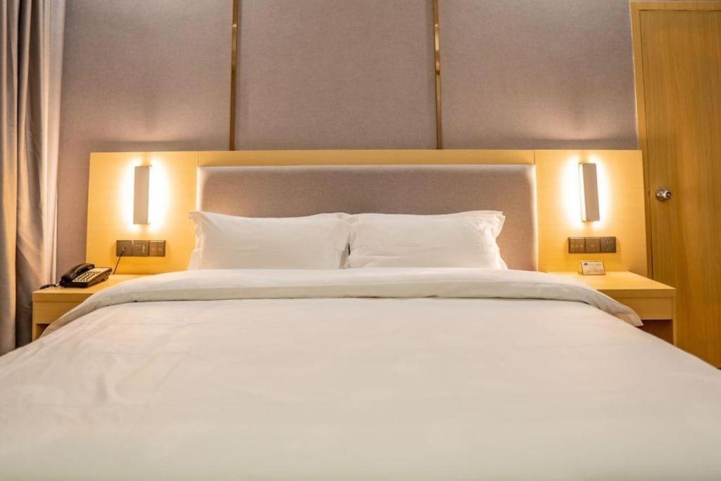 Galaxy Hotel Guangzhou Eksteriør bilde